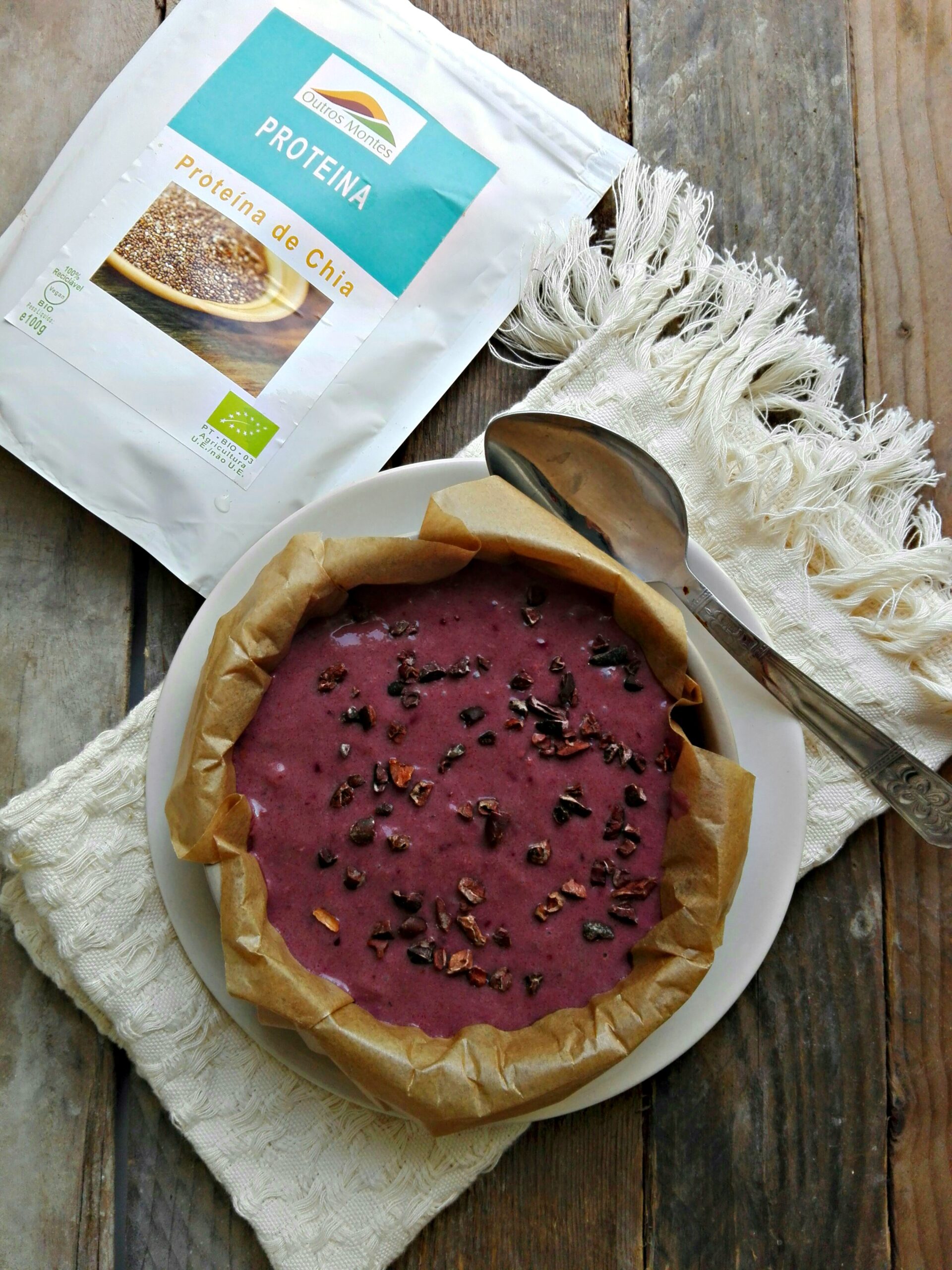 Cheesecake de banana, frutos vermelhos e Proteína de Chia Outros Montes